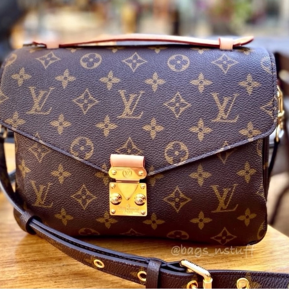 Louis Vuitton Monogram Crossbody Bag in Brown